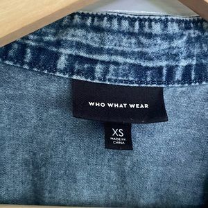 Denim puff sleeve dress .